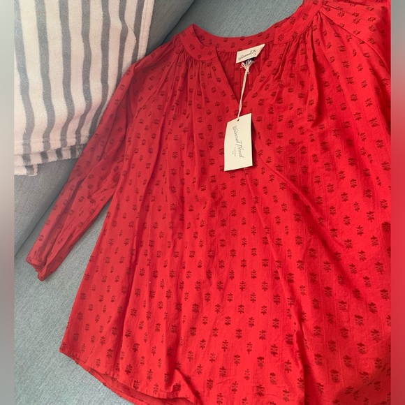 NWT Universal Thread Blouse - Picture 2 of 6